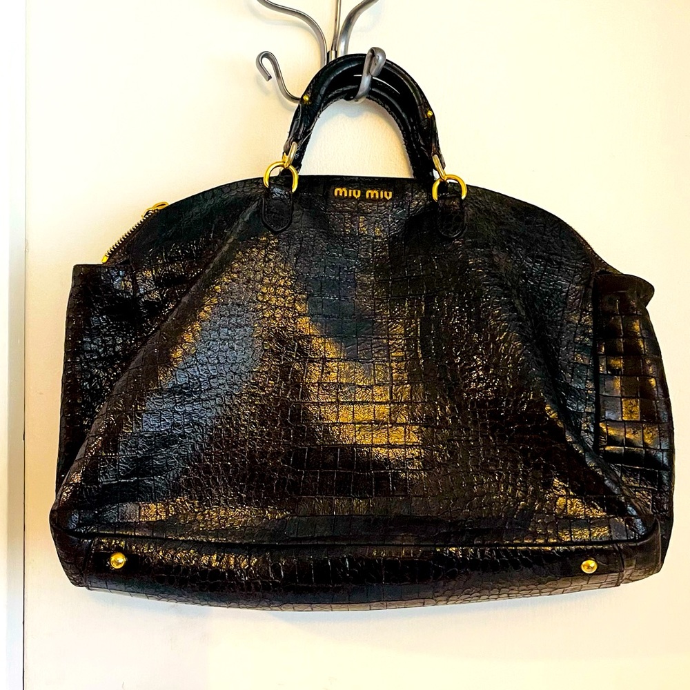 ❌❌SOLD❌❌AUTHENTIC MIU MIU TRAVEL HAND BAG